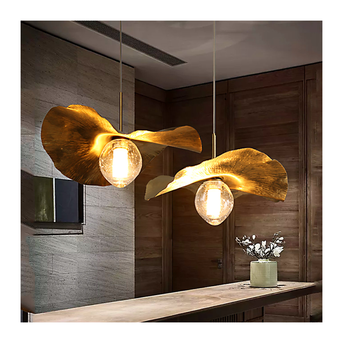 Moderne MZISOSOD LED Pendelleuchte im Lotusblatt-Design aus Metall in Messing-Optik - Bild 1