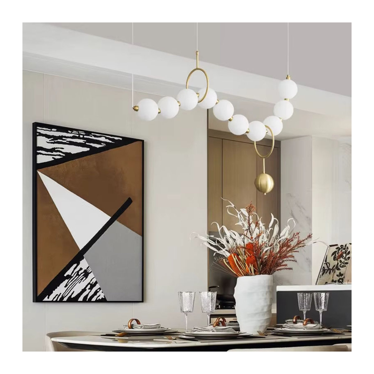 Moderne Pendelleuchte aus Glas von Gbbmade in Weiß für dein Esszimmer - Bild 2