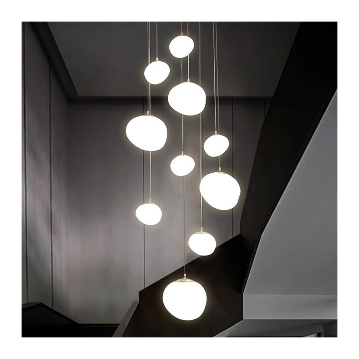 Moderne Pendelleuchte von savenmade in Weiß für dein Esszimmer und Wohnzimmer - Bild 1