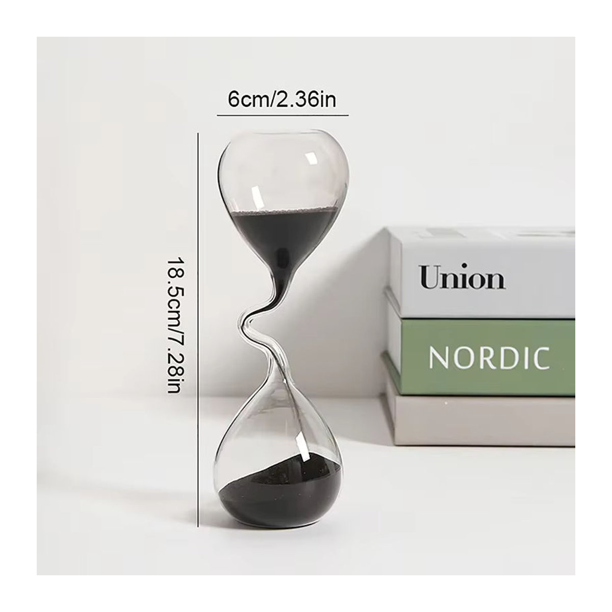 Moderne Sanduhr aus Glas von Jiahomily in Schwarz und Orange mit unregelmäßig gebogenem Design als ästhetisches Tisch-Ornament - Bild 6