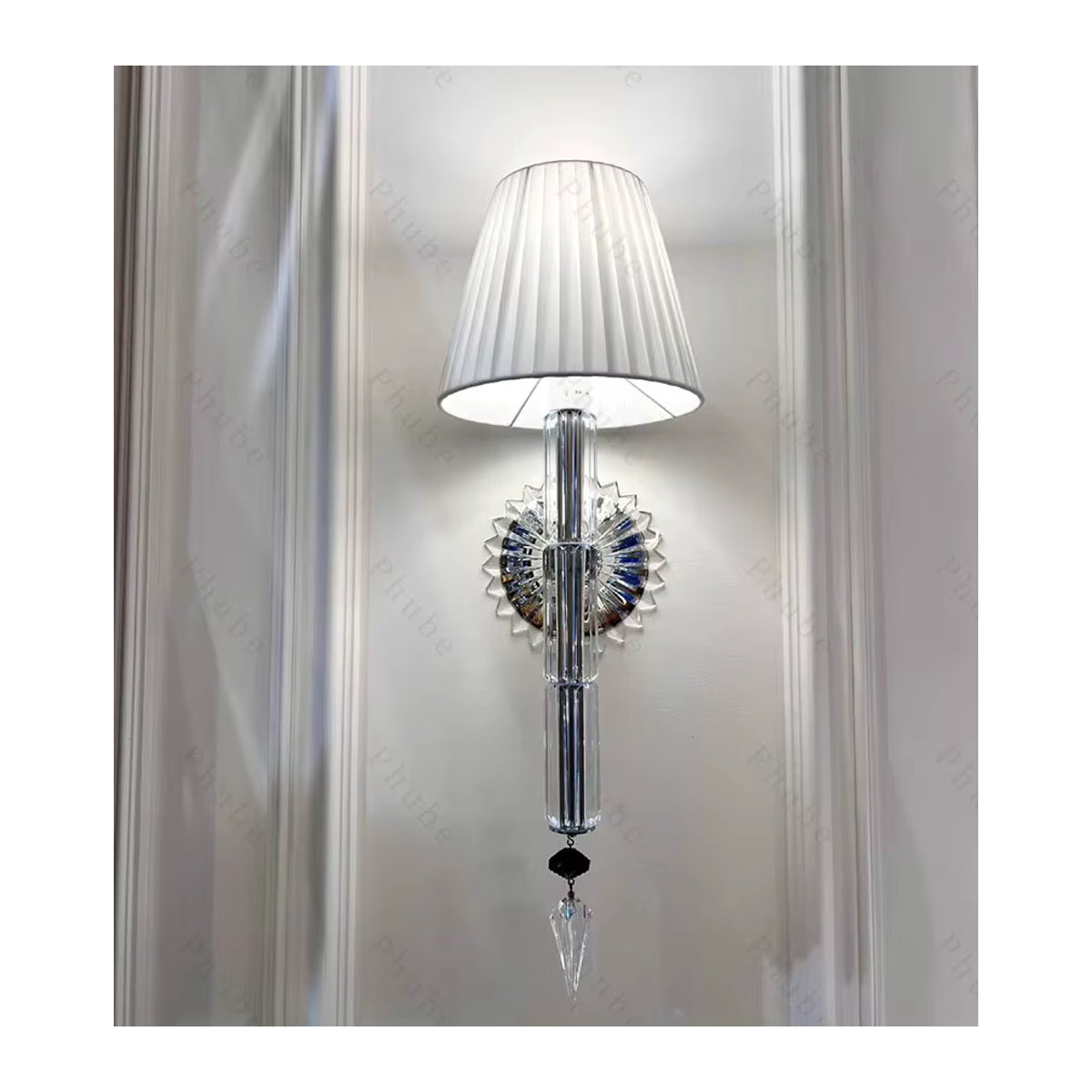 Moderne Wandleuchte Phube mit Kristallspiegel in Weiß für Badezimmer, Schlafzimmer und Wohnzimmer - Bild 2
