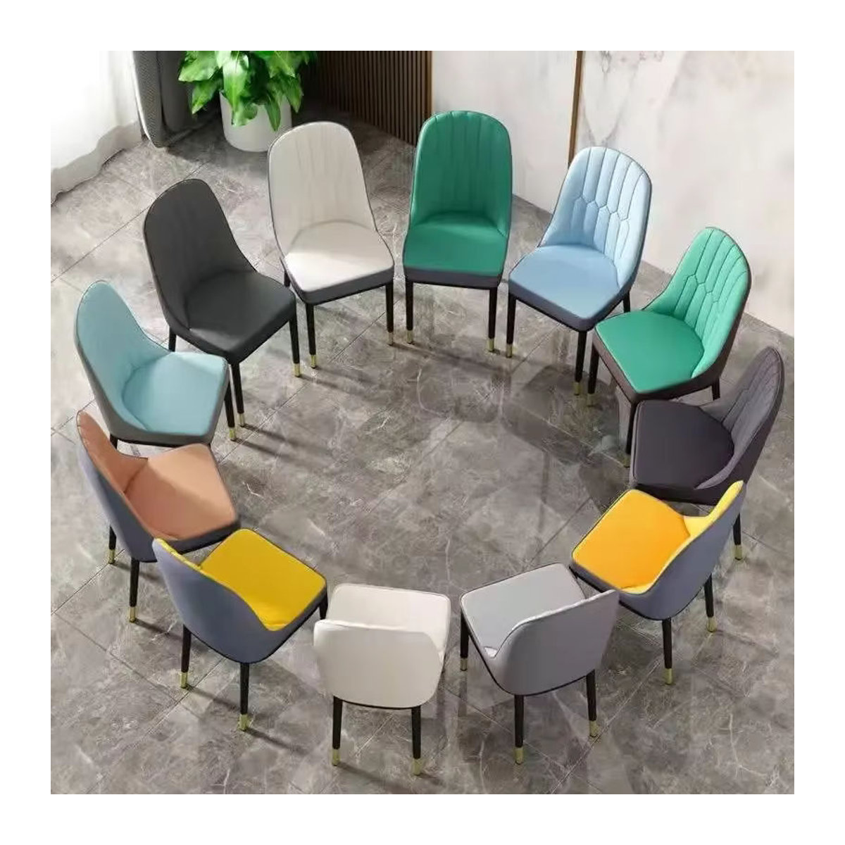 Moderner Esszimmerstuhl im skandinavischen Design mit Rückenlehne aus Kunstleder und Metallgestell in verschiedenen Farben - Bild 3