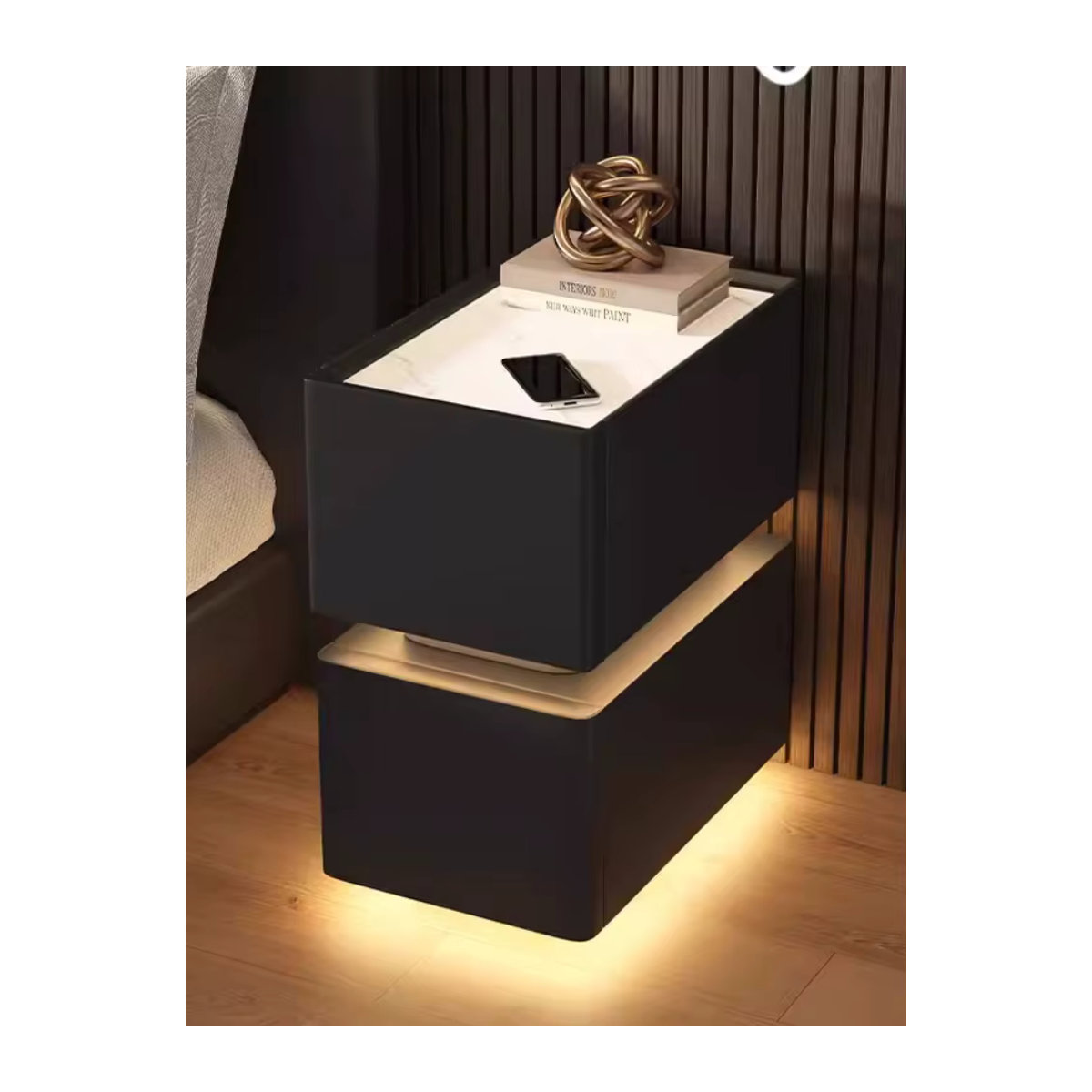 Moderner intelligenter Nachttisch in Schwarz mit Marmor-Optik, kabelloser Aufladung und Sensorlicht, Höhe: 25 cm - Bild 2