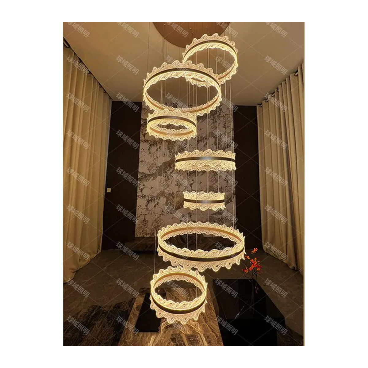 Moderner Kronleuchter von yushe in Weiß als Pendelleuchte für deine Innenbeleuchtung im Wohnzimmer oder Treppenhaus - Bild 1