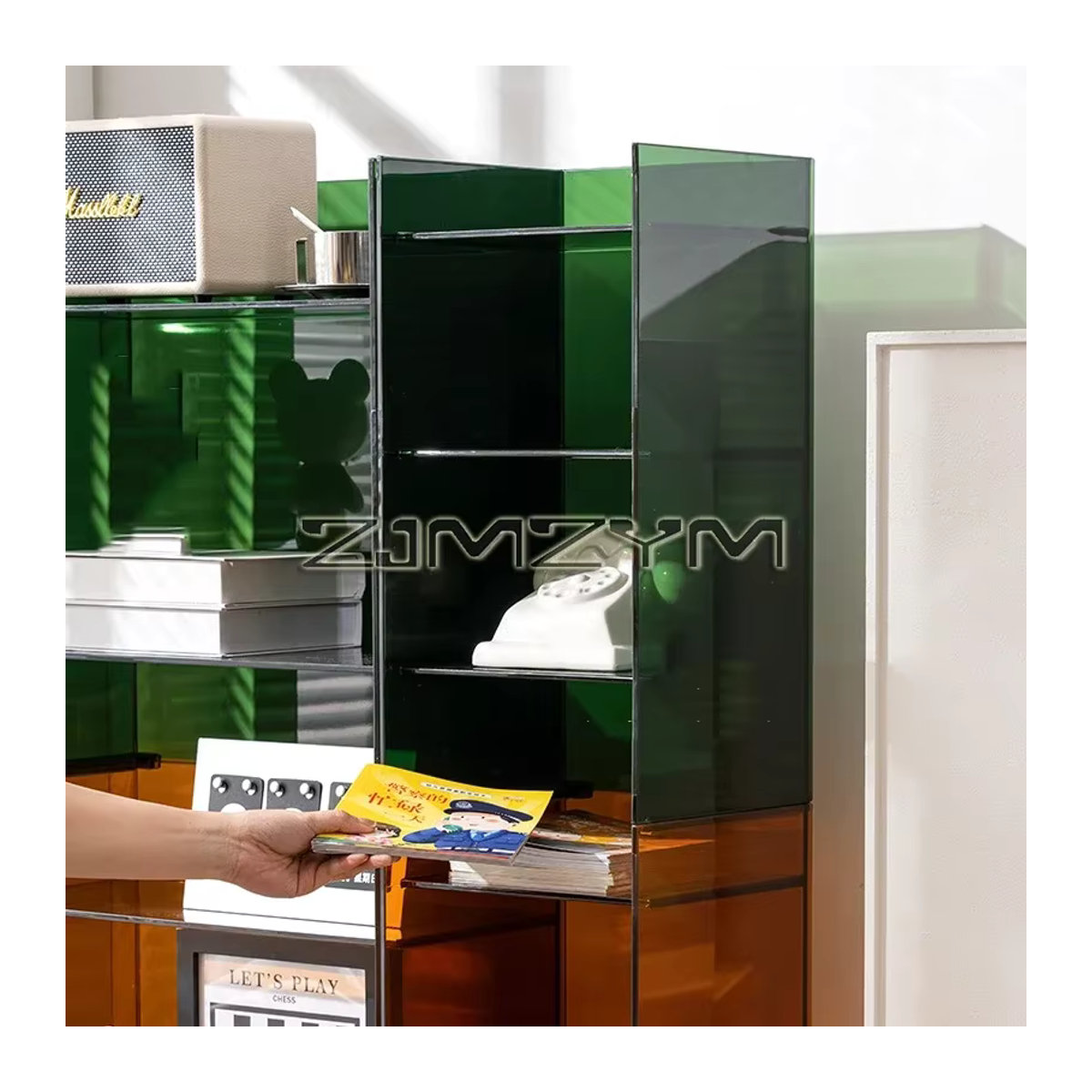 Moderner transparenter Nachttisch von ZJMZYM aus Glas und Kunststoff in Bunt - Bild 3