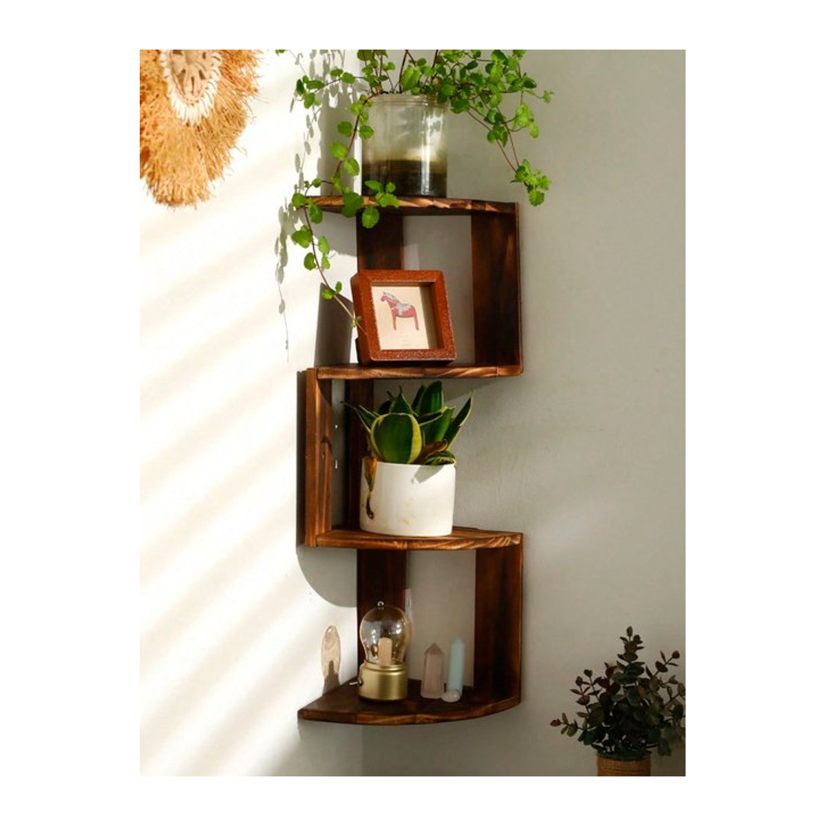 Modernes 2/4-stufiges Eckregal aus Kunststoff und Holz in Nussbaum Braun zur Wandmontage - Bild 1