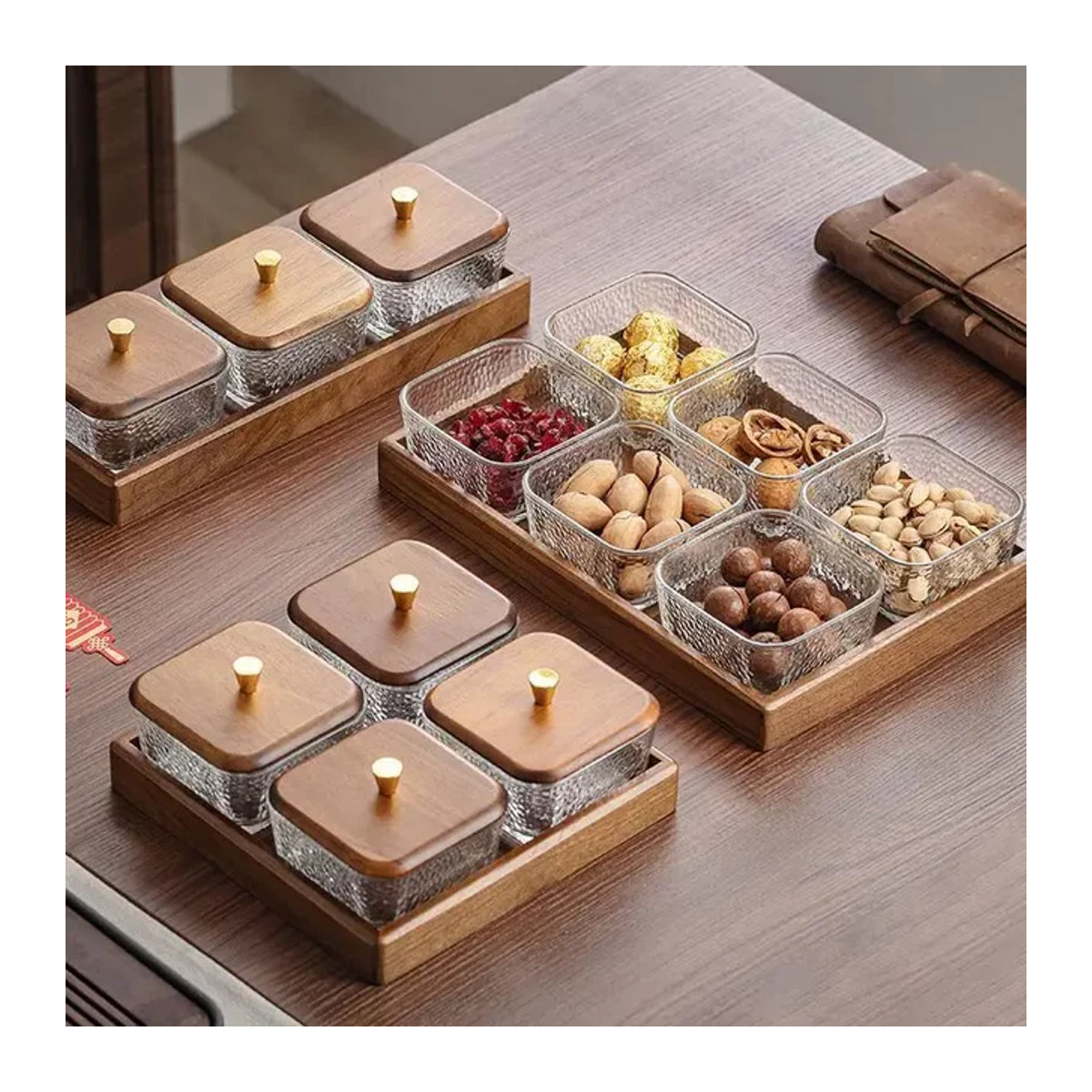 Modernes Snack-Tablett aus Glas und Nussbaumholz in rechteckiger Form mit transparenten Schalen - Bild 1