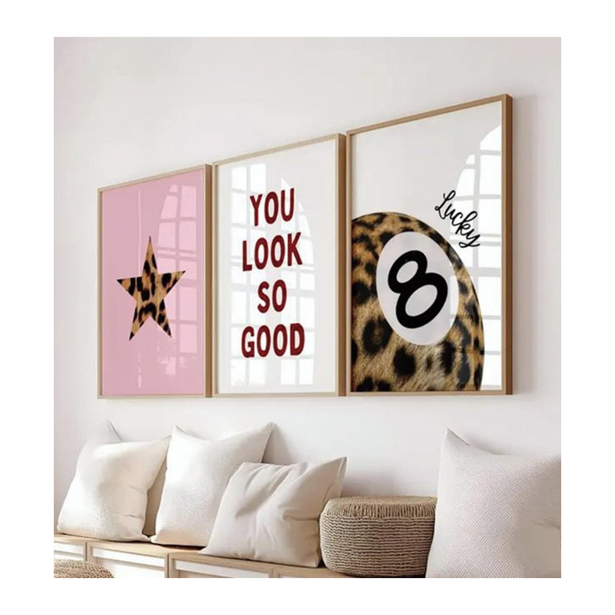Modernes Wandbild mit Leopardenmuster und 8-Kugel-Motiv als abstrakte Leinwandmalerei im Y2K-Stil, mehrfarbig, Hochformat - Bild 1