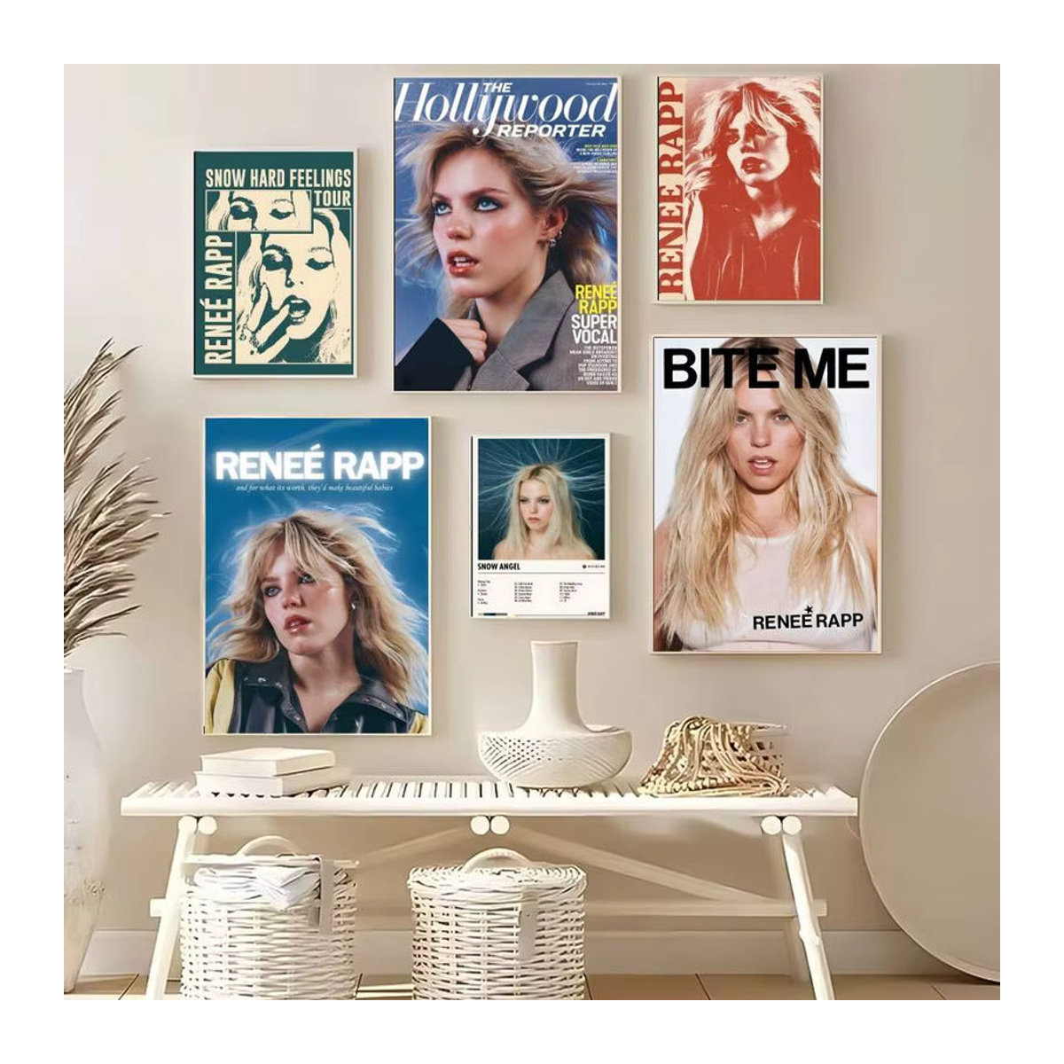 Modernes Wandposter R-renee Rapp Porträt in Mehrfarbig als Wanddekoration aus Papier - Bild 2