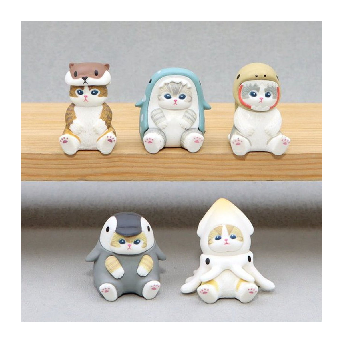 Mofusand Katzen Figuren Set mit Meeresbewohnern in mehrfarbigem Design, 5er Set aus Kunstharz als Tischdekoration für Kinder - Bild 1