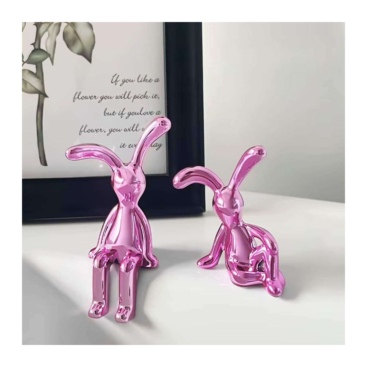 MOONBIFFY Kaninchen Doppelstatue aus Metall in Gold und Mehrfarbig als dekoratives Ornament für Wohnzimmer, Schlafzimmer oder Auto - Bild 2