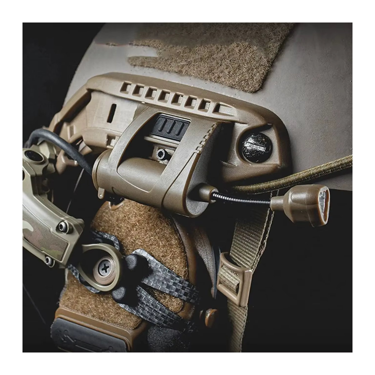 MPLS CHARGE Taktische Helmleuchte mit 3-Modus LED für Outdoor, Airsoft und Jagd - Bild 4