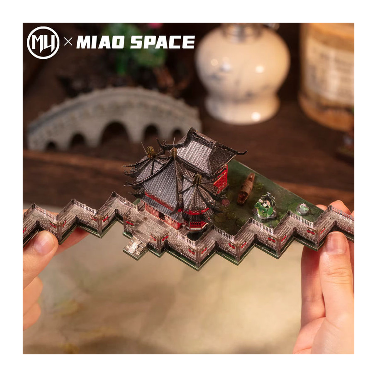 MU Neun-Schleifen-Brücke 3D Metallpuzzle Geometrisches DIY Architektur-Modell in Silber - Bild 1