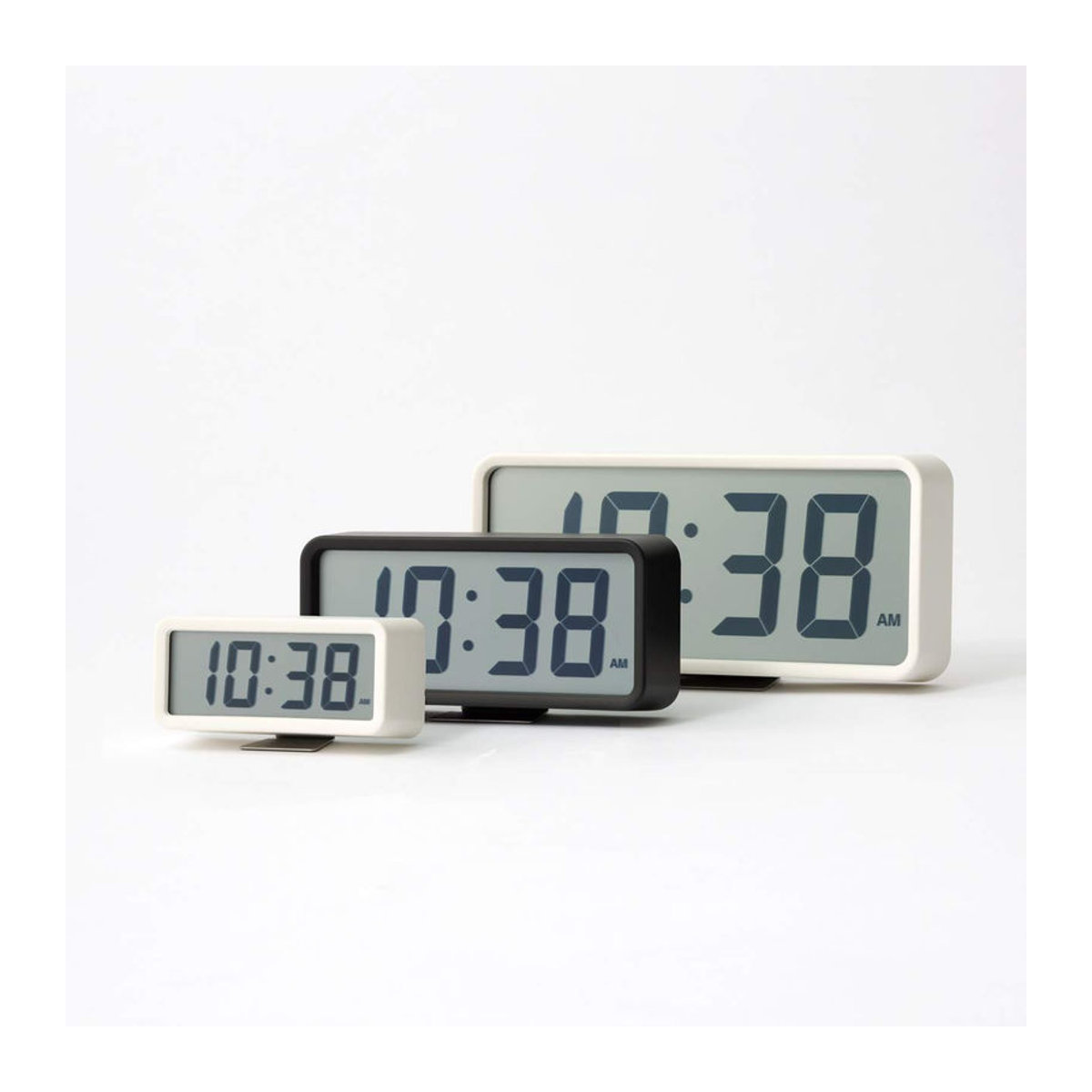 MUJI Digitale Weckuhr in Weiß mit Datumsanzeige, minimalistisches Design aus Kunststoff, batteriebetrieben - Bild 1