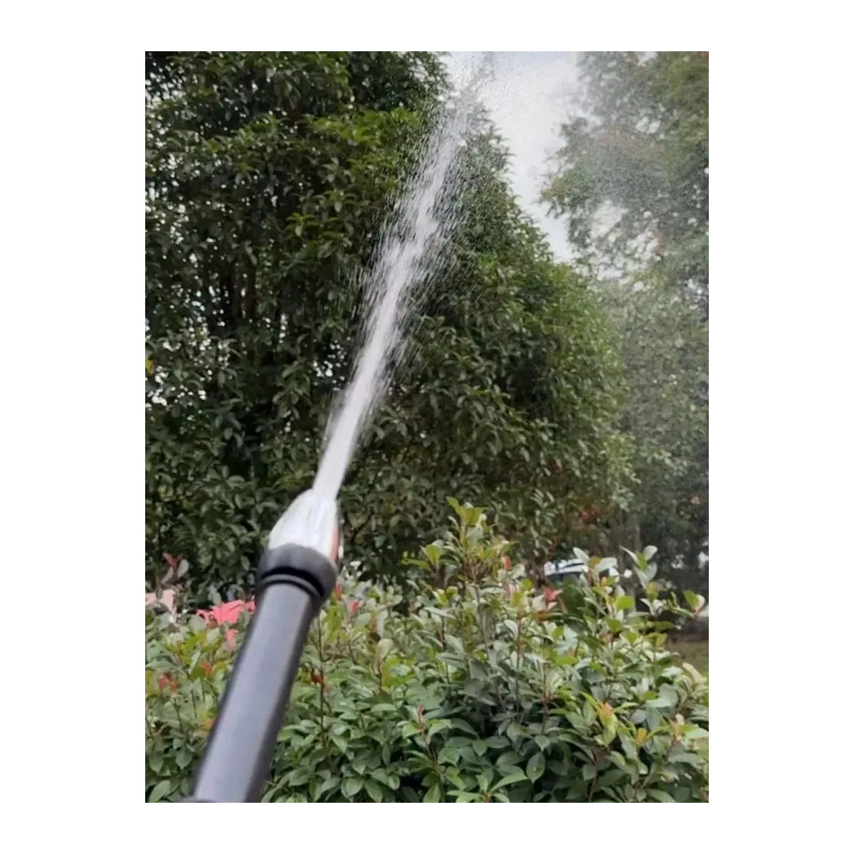 Multicolor Wasserpistole für die Gartenbewässerung und Autowäsche aus Kunststoff - Bild 3