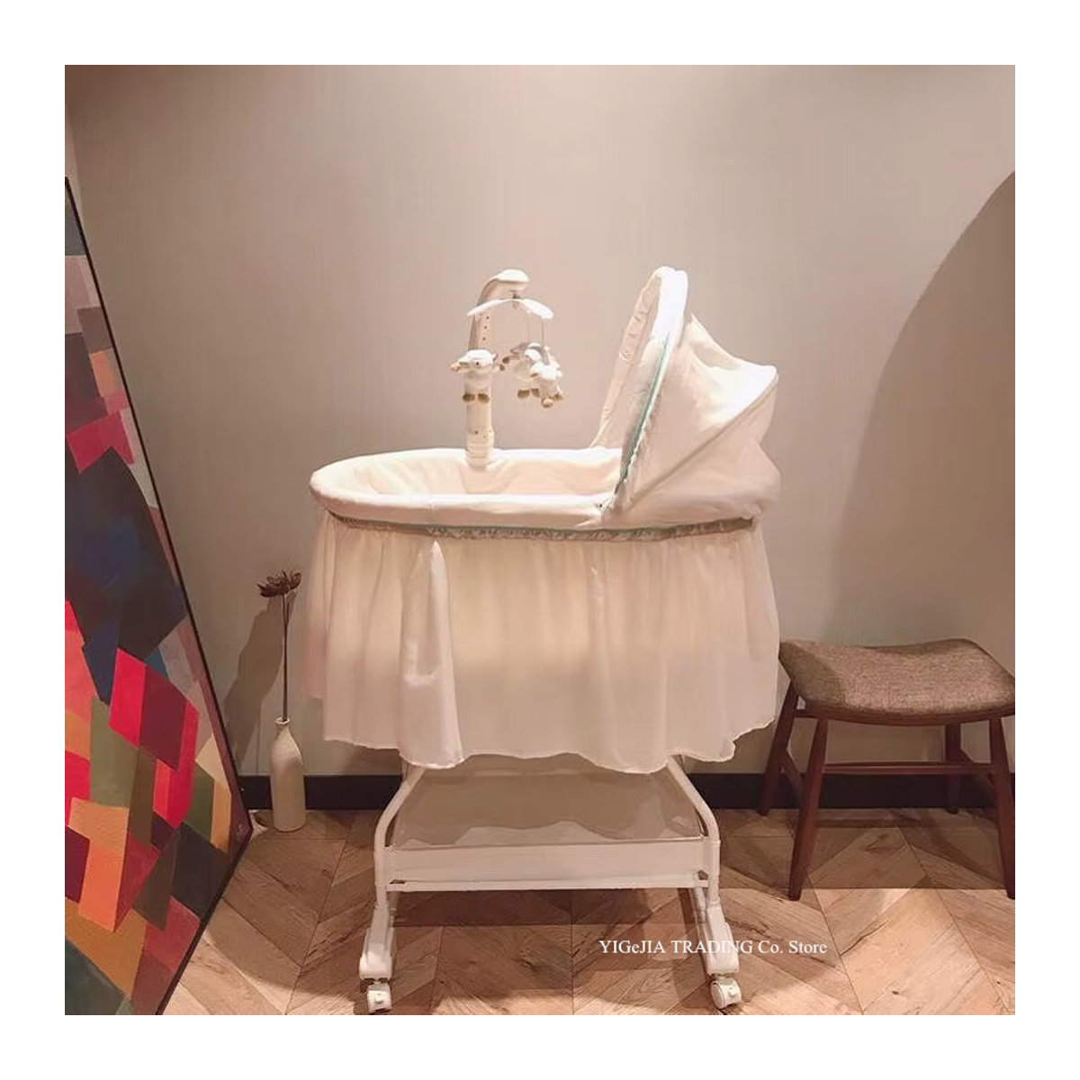 Multifunktionales faltbares Babybett für Neugeborene als tragbares Reisebett und Stubenwagen in Weiß - Bild 3