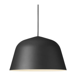 Muuto Ambit Pendelleuchte aus Aluminium in Schwarz Skandinavisches Design Minimalistisch