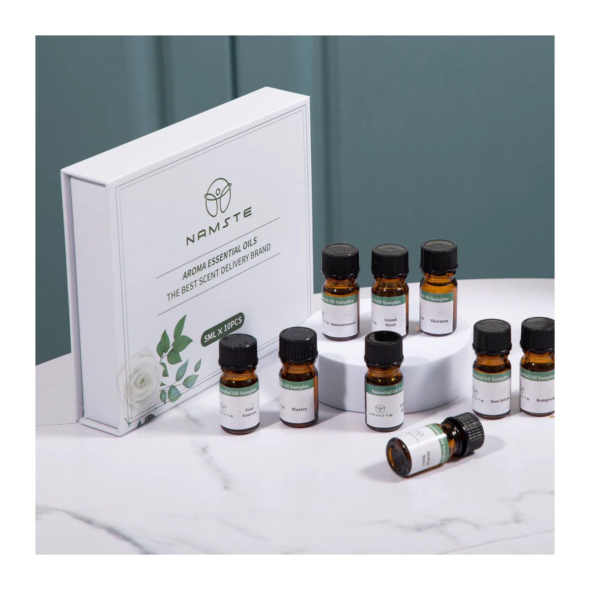 NAMSTE Ätherisches Öl Set mit 10 Flaschen à 5 ml in Weiß für Aromatherapie und Diffusor, floraler Duft in Glasflaschen - Bild 3