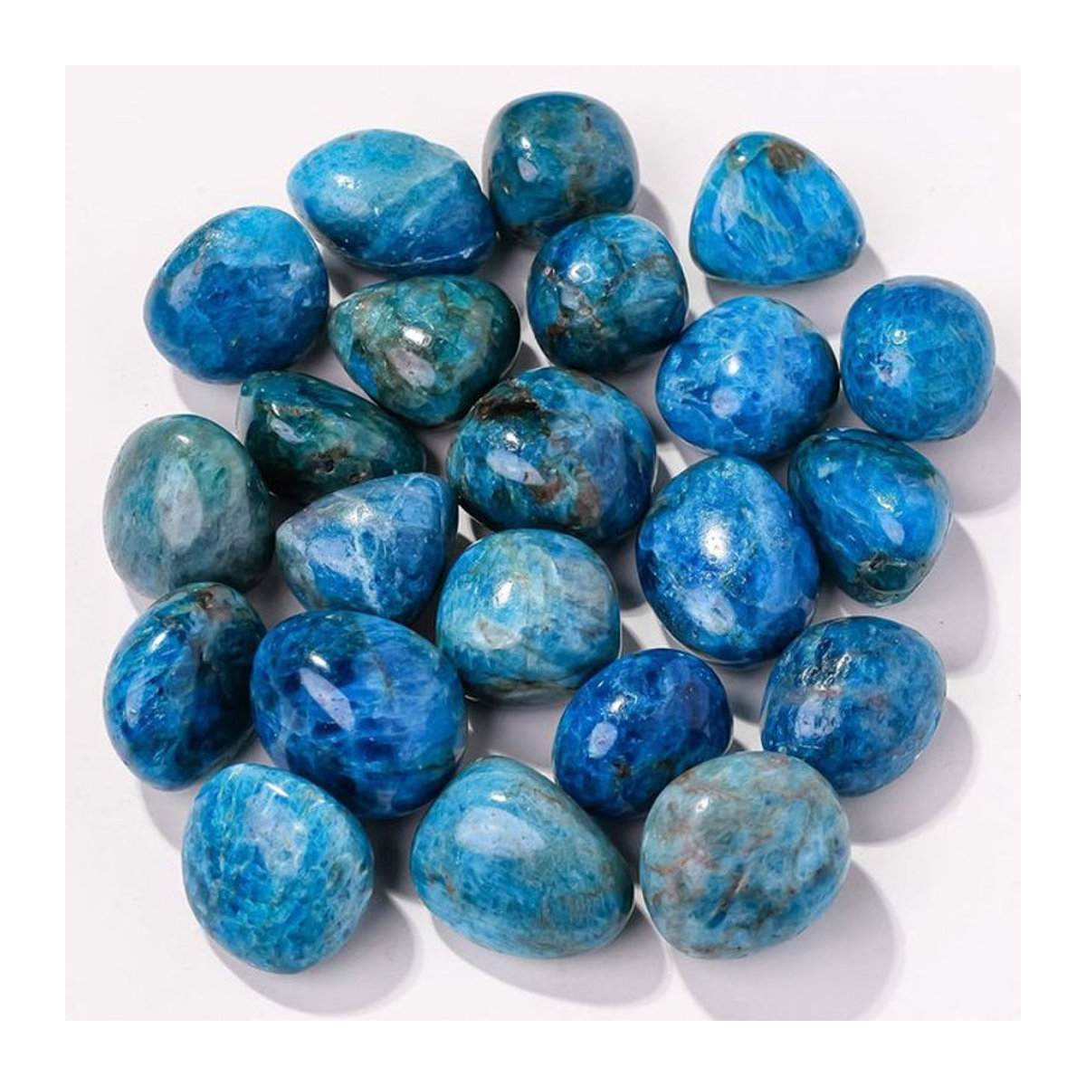 Natürliche blaue und lila Apatit-Quarzkristalle als Trommelsteine und Mineralproben zur Dekoration von Heim-Aquarien - Bild 1