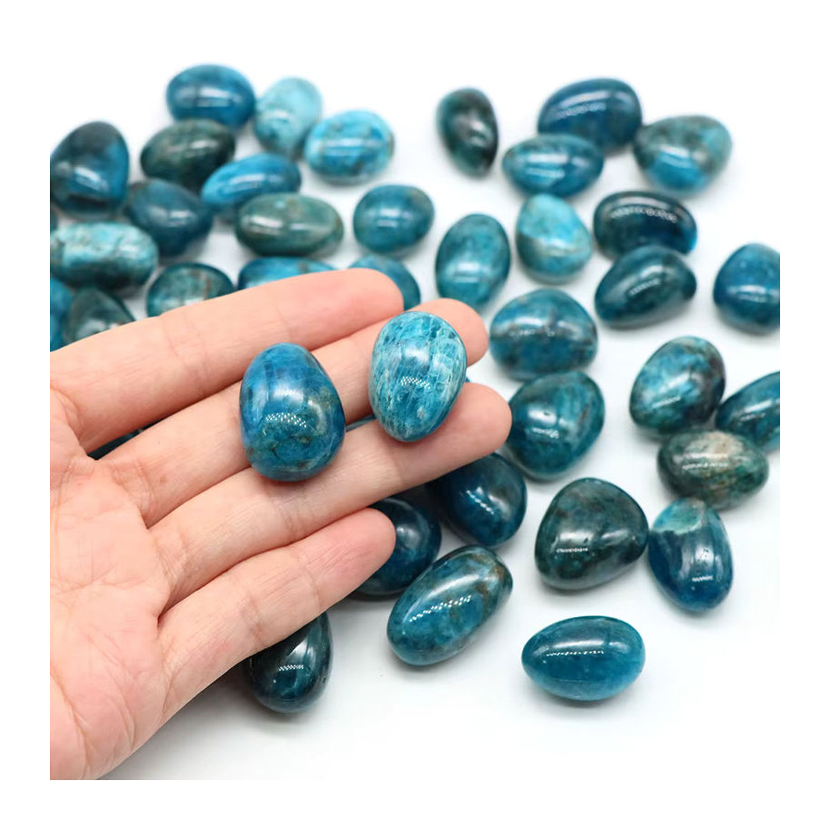 Natürliche blaue und lila Apatit-Quarzkristalle als Trommelsteine und Mineralproben zur Dekoration von Heim-Aquarien - Bild 5
