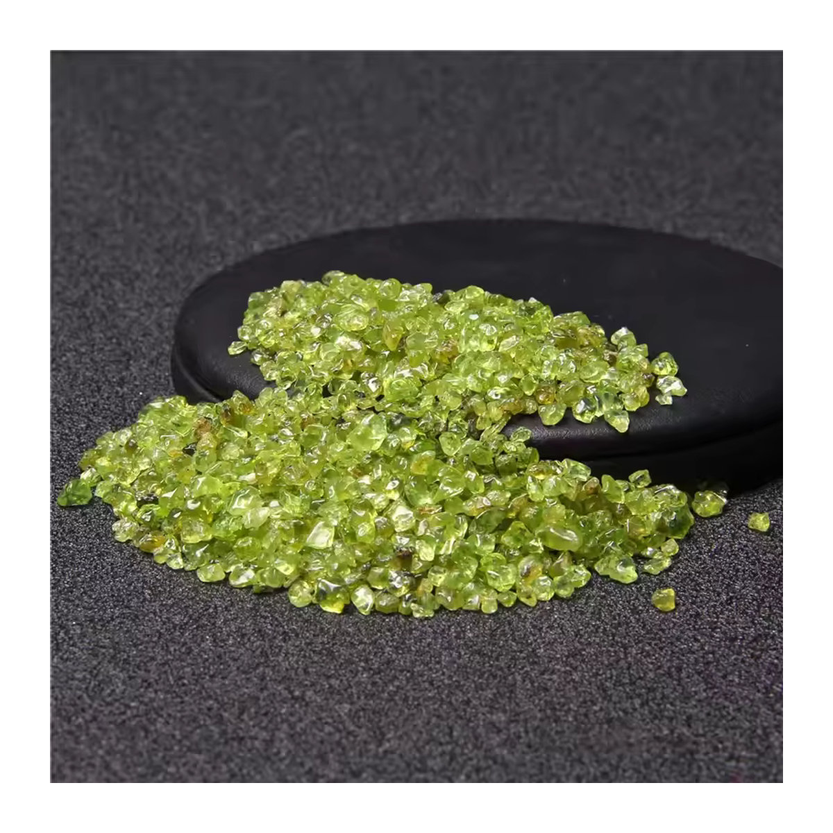 Natürliche Peridot Olivin Chips in Grün, unregelmäßige Edelstein-Chips für DIY-Zubehör und Dekoration, 50 g - Bild 4