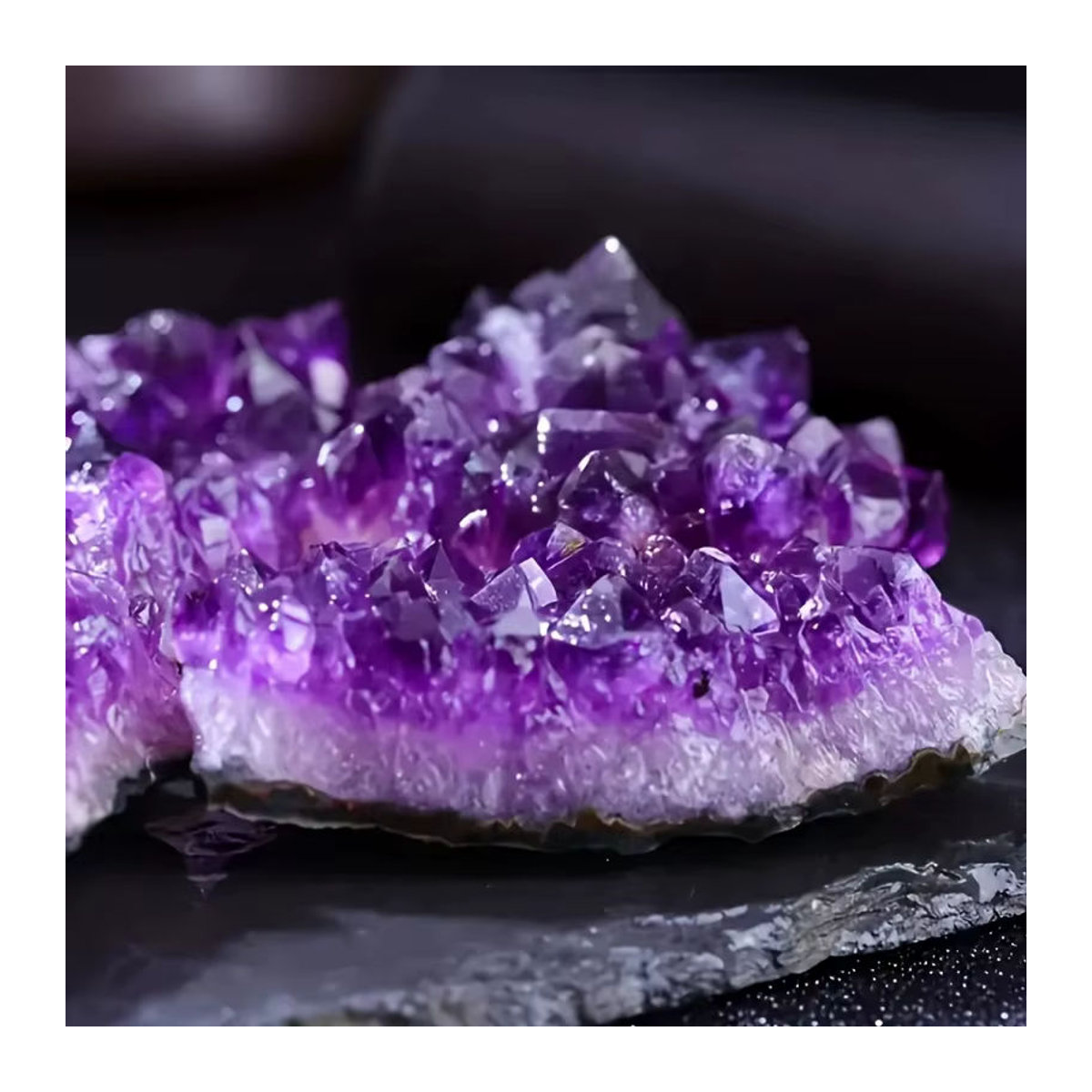 Natürlicher Amethyst-Cluster Kristallstein in Lila von CrystalHola als Bohemian Dekoration - Bild 2