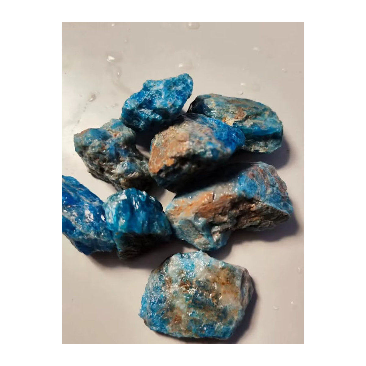 Natürlicher blauer Apatit-Stein als roher Kristall für Meditation und Dekoration - Bild 7
