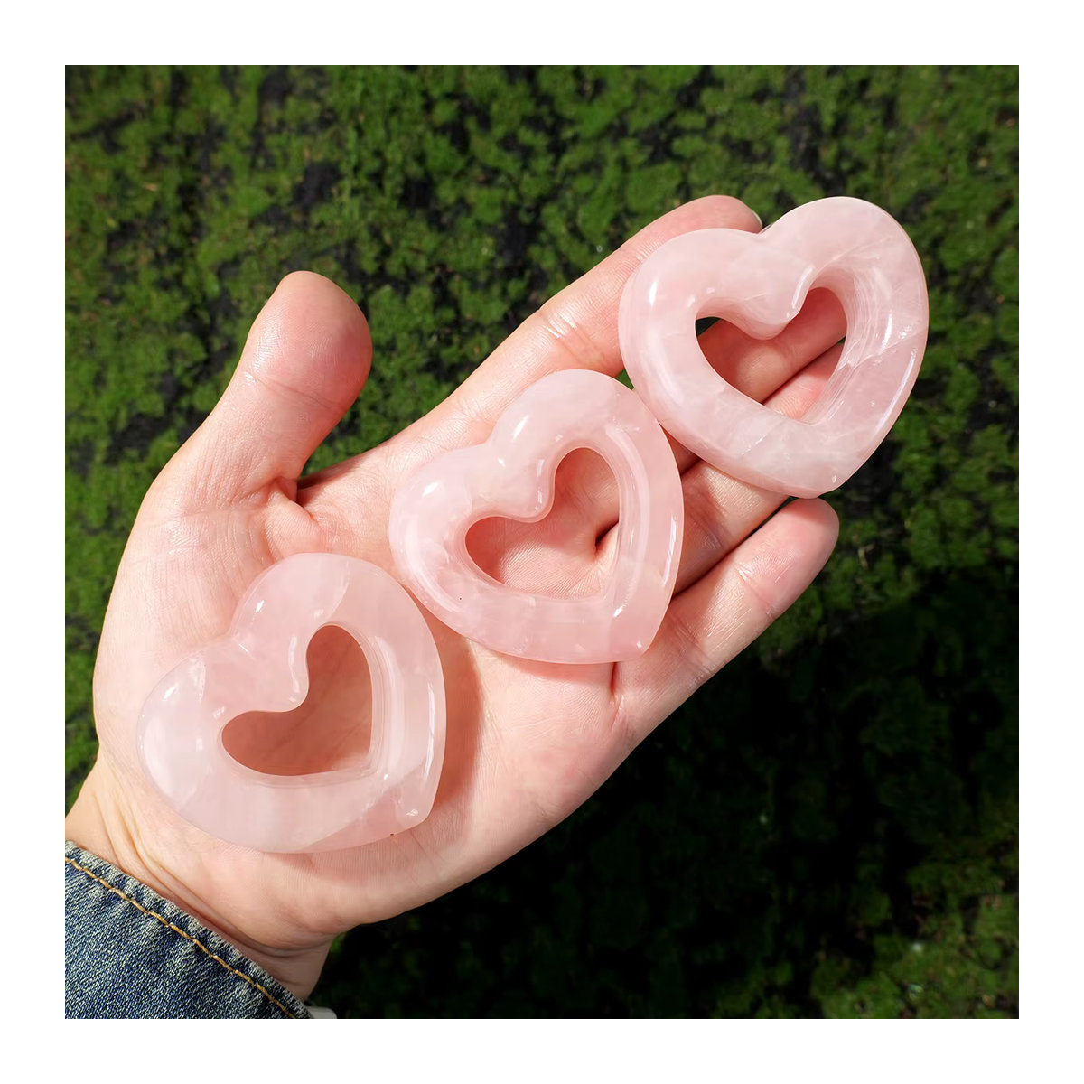 Natürlicher Rosenquarz als hohl geschnitztes Ornament in Rosa für DIY Schmuck und Dekoration - Bild 4
