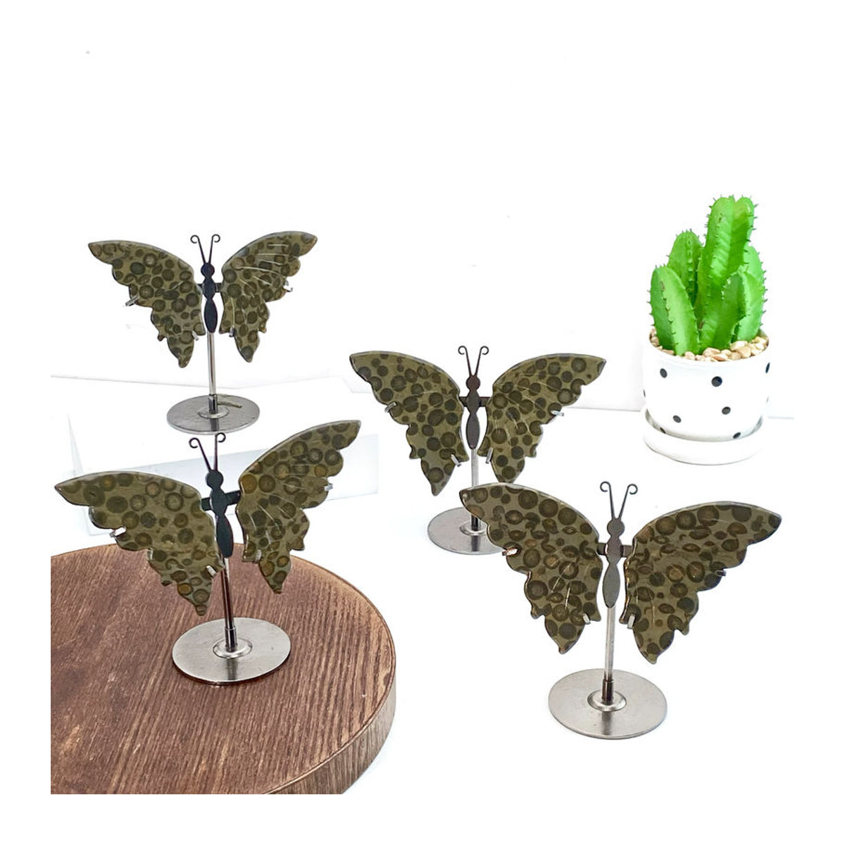 Natürliches Kristall-Schmetterling-Ornament mit Leopard-Print in Braun als Dekoration für Schreibtisch und Büro - Bild 2