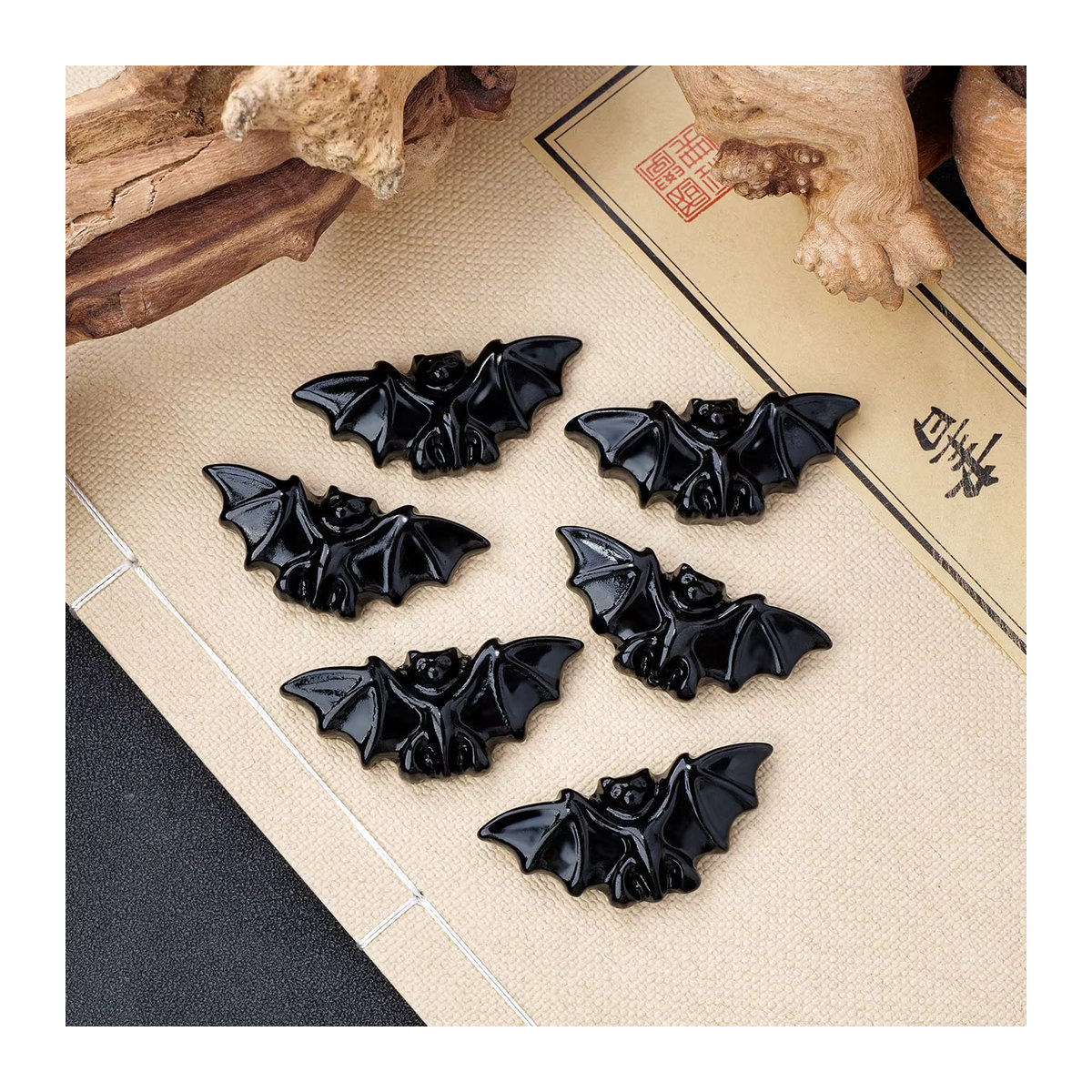 Natürliches Obsidian Kristall Fledermaus Ornament in Schwarz als Deko-Stein für Halloween oder als Geschenk - Bild 6