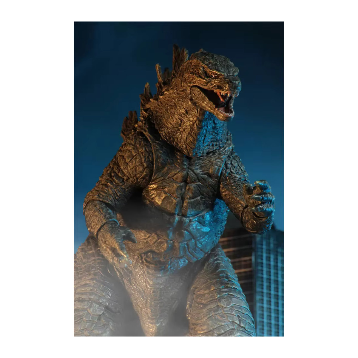 Neca Godzilla Anime Figur aus Kunststoff in Grau als Dekorationsornament für Kinder - Bild 5