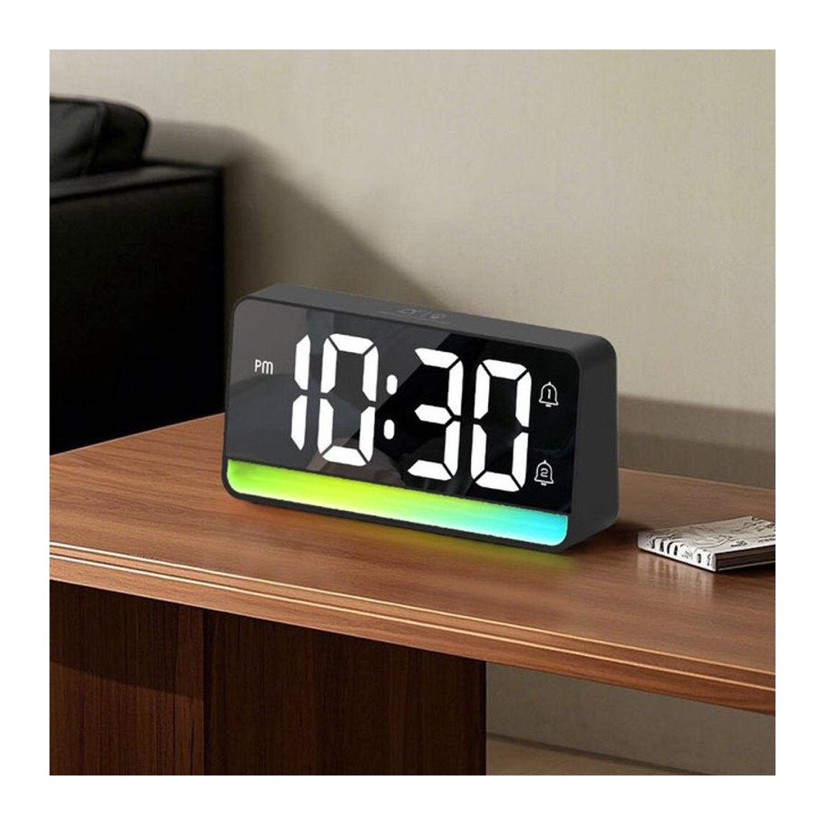 Niditon LED-Digitalwecker mit farbwechselndem Nachtlicht in Schwarz, minimalistisches Design für Schlafzimmer, Büro und Kinderzimmer - Bild 1