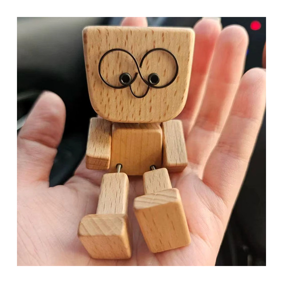 Niedliche Holzfigur Dolly als dekorative Desktop-Dekoration und Aromatherapie-Ornament in Braun - Bild 4