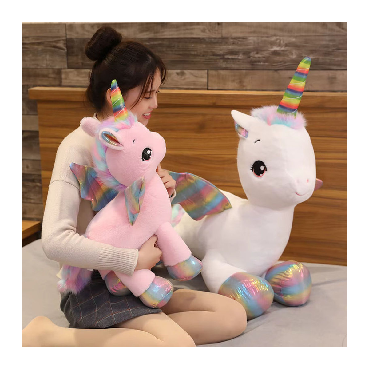 Niedliches Einhorn Regenbogen Plüschtier in Rosa als weiches Kuschelkissen für Kinder - Bild 5
