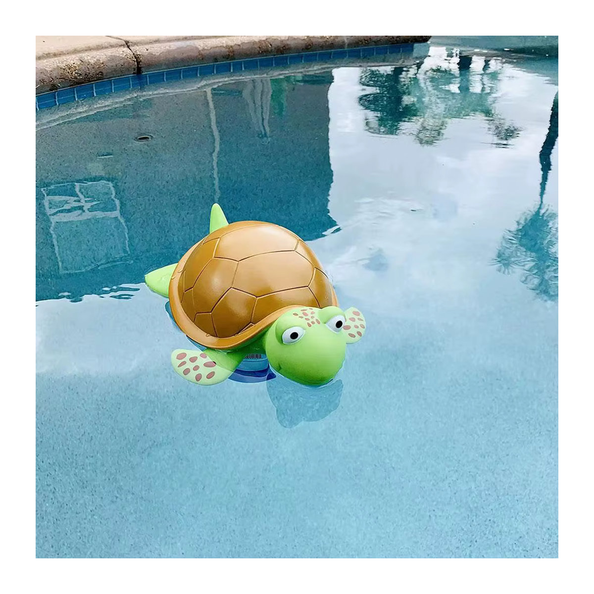 Niedriger schwimmender Schildkröten Pool Chlor Spender in Grün zur Poolreinigung - Bild 5