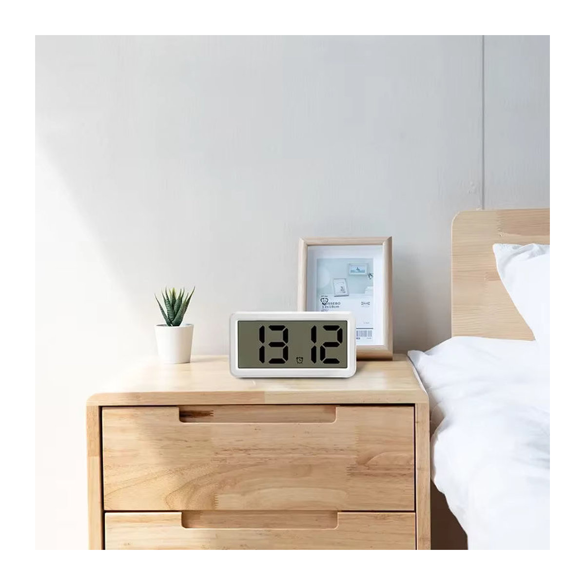 NieNie Digitaler Wecker mit Datumsanzeige und Schlummerfunktion, weiß, wandmontiert, minimalistisches Design aus Kunststoff - Bild 3