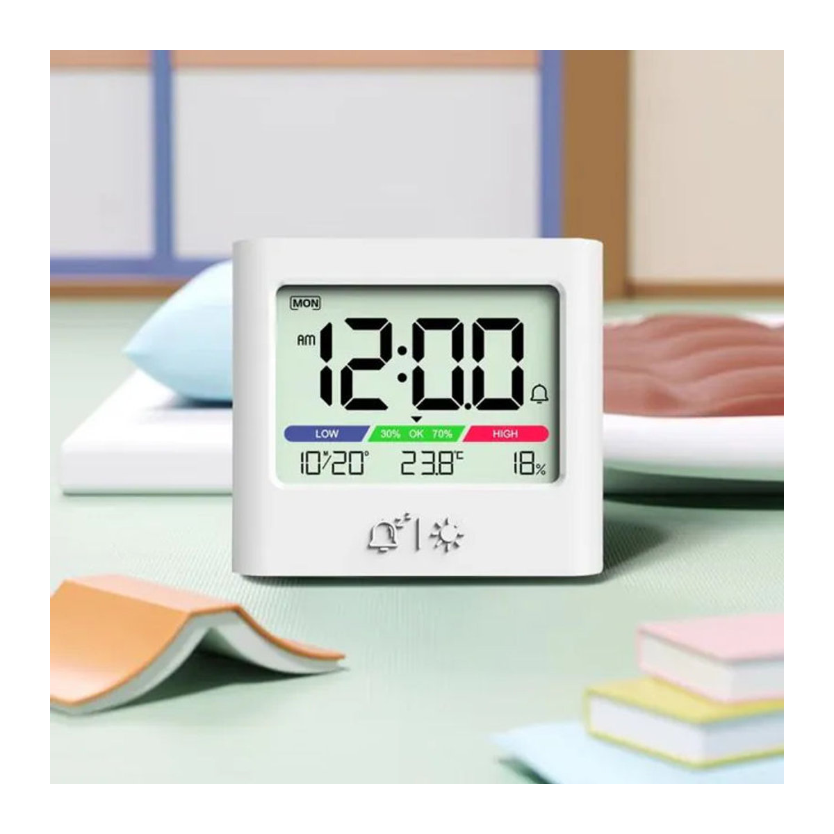 NieNie Digitaler Wecker mit Hintergrundbeleuchtung, Thermometer und Hygrometer, Batteriebetrieben, Schwarz oder Weiß - Bild 1