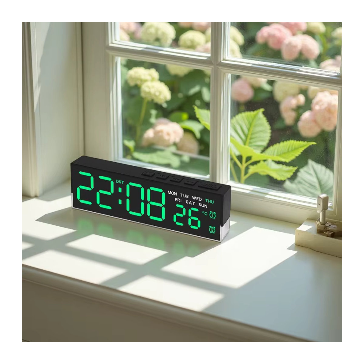 NieNie LED-Digitalwecker in Schwarz mit Thermometer und Beleuchtung, USB-betrieben, minimalistisches Design aus Kunststoff - Bild 3