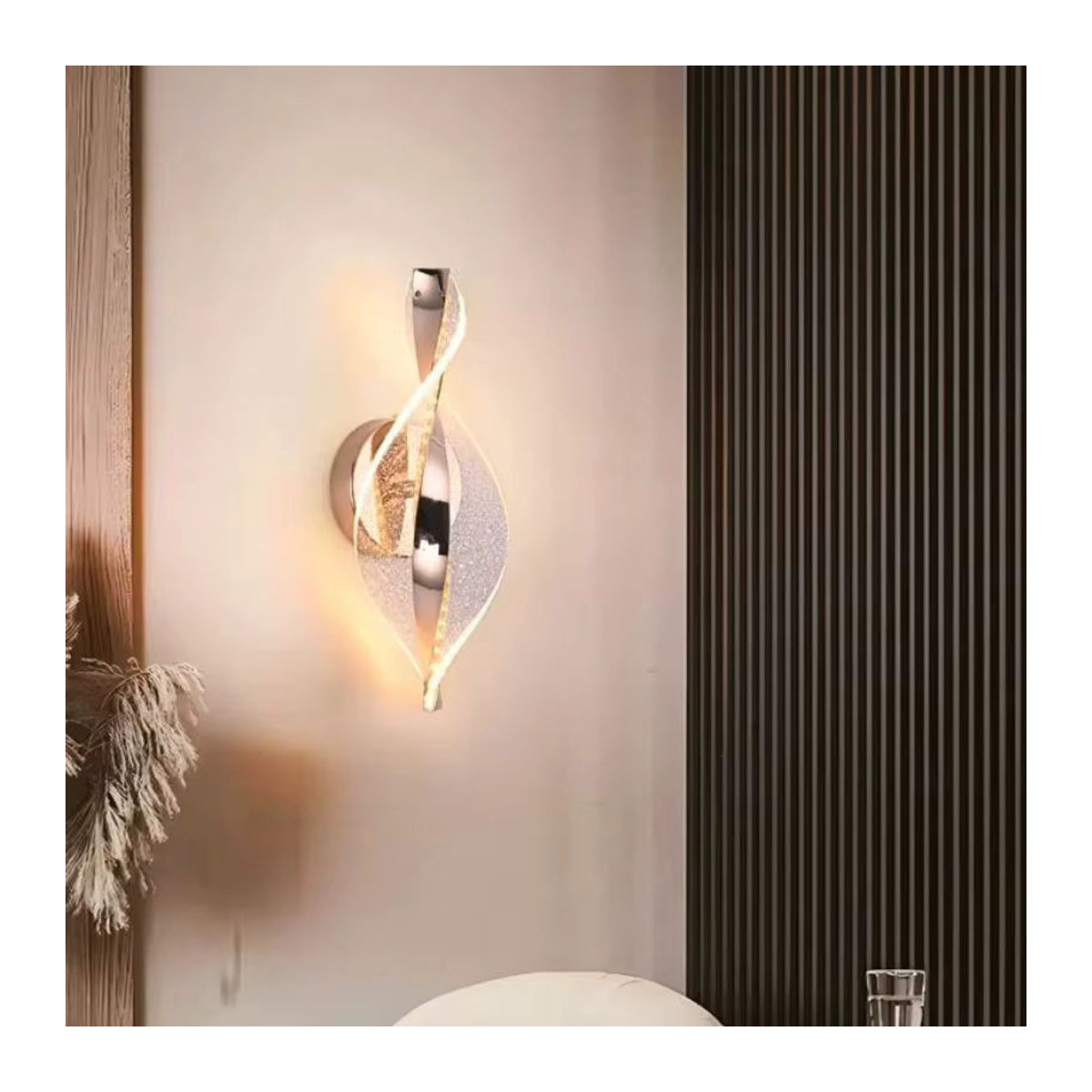 Nordic Acryl LED Wandlampe in Silber für Wohnzimmer und Schlafzimmer im modernen skandinavischen Design - Bild 3