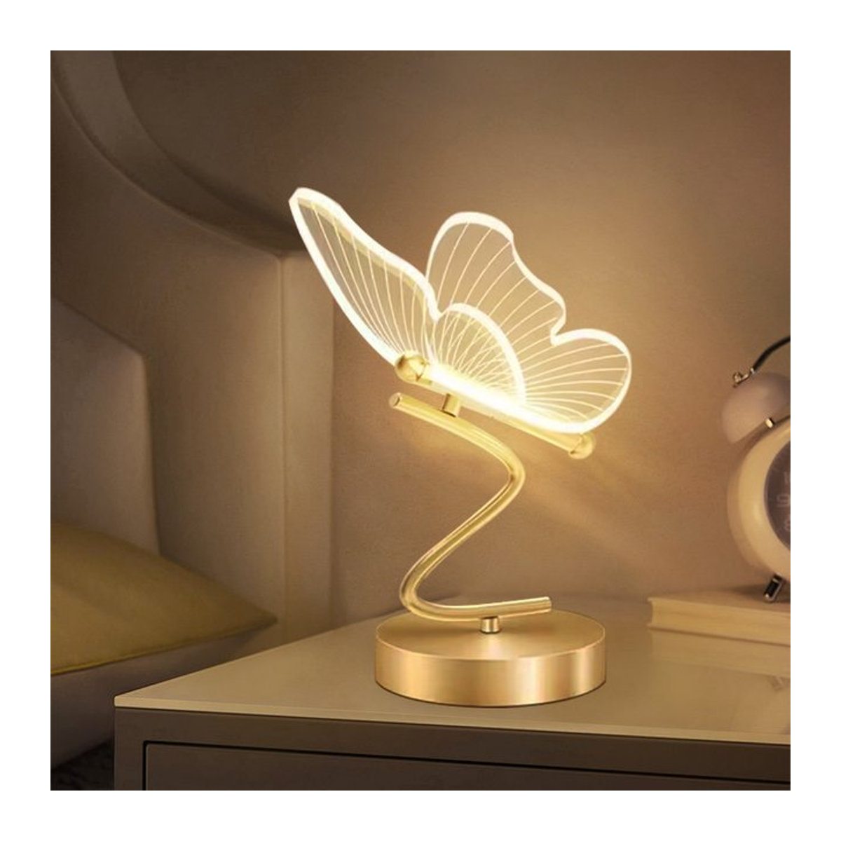 Nordic Schmetterling LED Tischlampe im skandinavischen Design für Wohnzimmer und Schlafzimmer - Bild 1