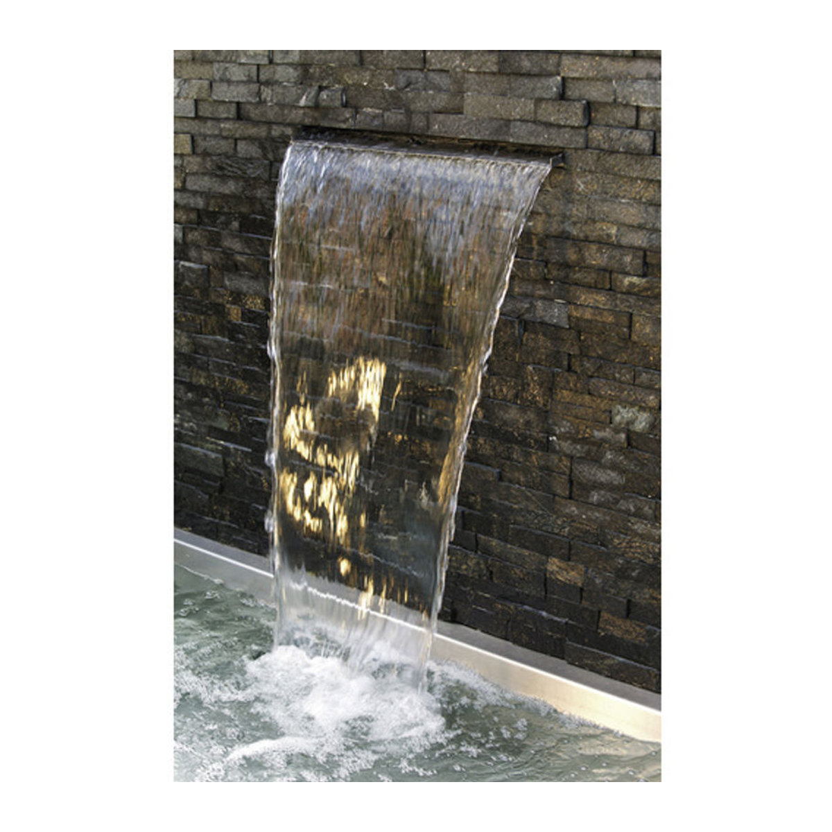 OASE LED-Scheinwerfer Waterfall Illumination 60 Außenstrahler in Weiß aus Kunststoff mit warmweißem Licht und 10 W - Bild 3