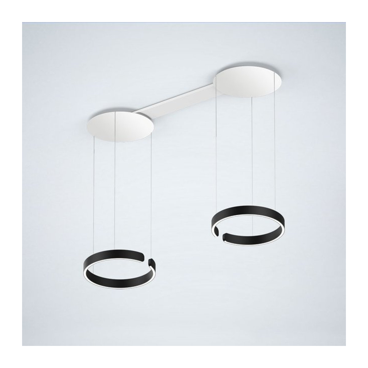 Occhio Mito sospeso due LED-Pendelleuchte in Weiß matt und Schwarz matt mit Occhio air Modul und x-tra warm LED (2200K - 3500K) für deine Tischbeleuchtung - Bild 1