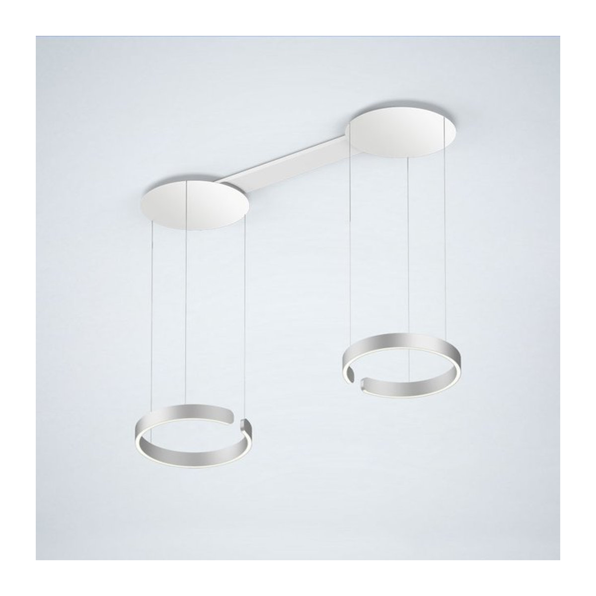 Occhio Mito sospeso due LED-Pendelleuchte in Weiß matt und Silber matt mit Occhio air Modul und x-tra warm LED (2200K - 3500K) für deine Tischbeleuchtung - Bild 1