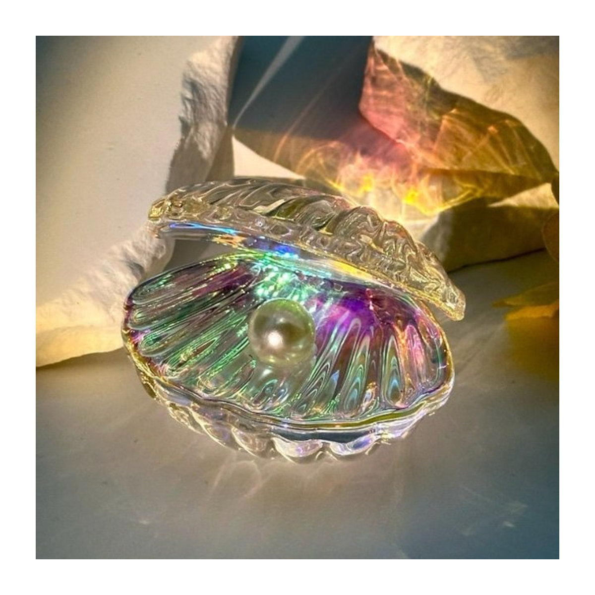 Oeny Muschelperlen-Figur aus Glas in Abstraktem Design, Mehrfarbig und Gold, Moderne Dekorative Glasskulptur für dein Wohnzimmer - Bild 1