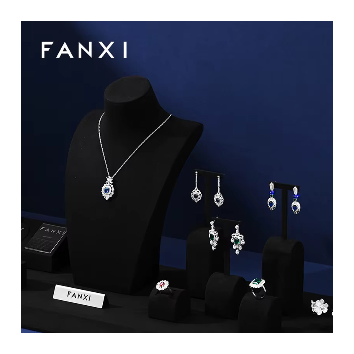 Oirlv Schmuck Display Set in Schwarz für Halsketten, Uhren, Ringe und Ohrringe zur dekorativen Präsentation - Bild 3