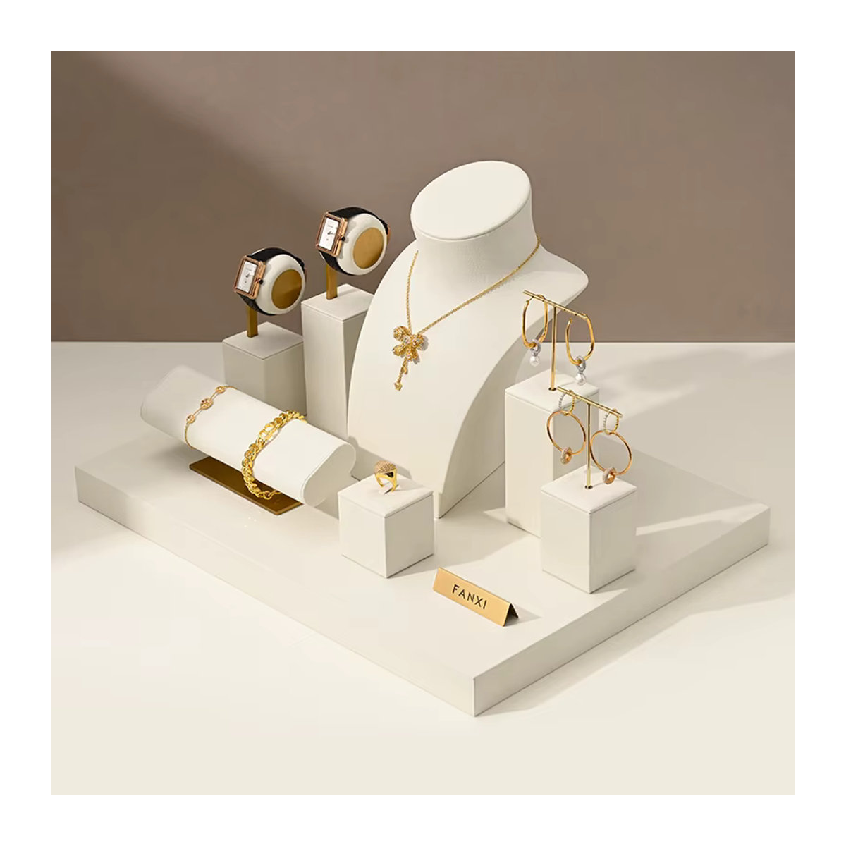 Oirlv Schmuckständer in Beige als minimalistischer Organizer für Ohrringe, Ringe, Armbänder, Uhren und Halsketten aus Kunststoff - Bild 2