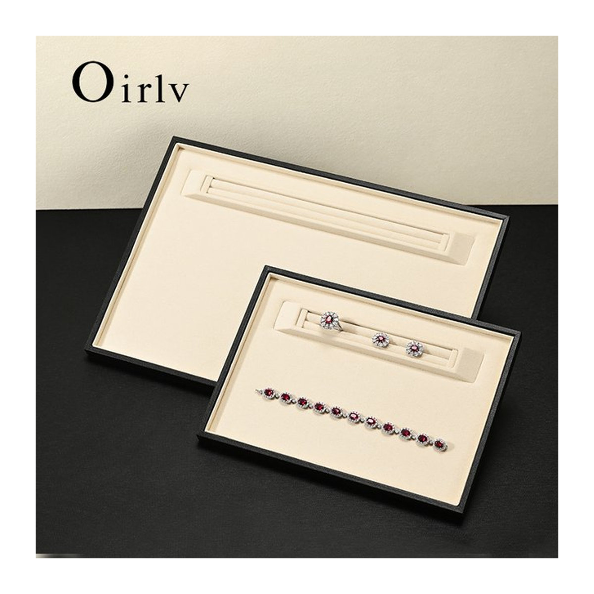 Oirlv Schmucktablett aus Leder für Ringe, Halsketten und Armbänder, rechteckig, minimalistisch, Schwarz, Beige, Creme - Bild 1