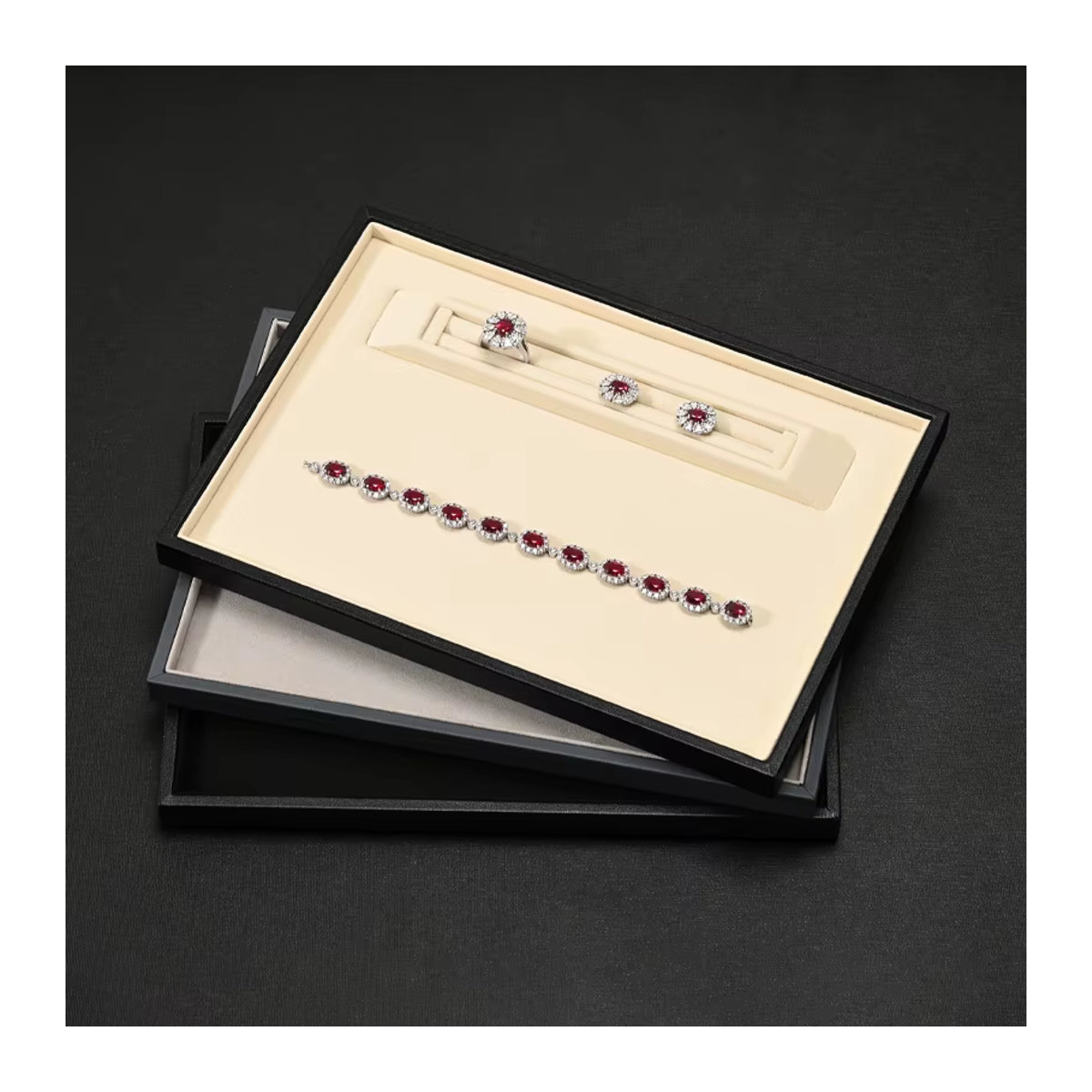 Oirlv Schmucktablett aus Leder für Ringe, Halsketten und Armbänder, rechteckig, minimalistisch, Schwarz, Beige, Creme - Bild 2