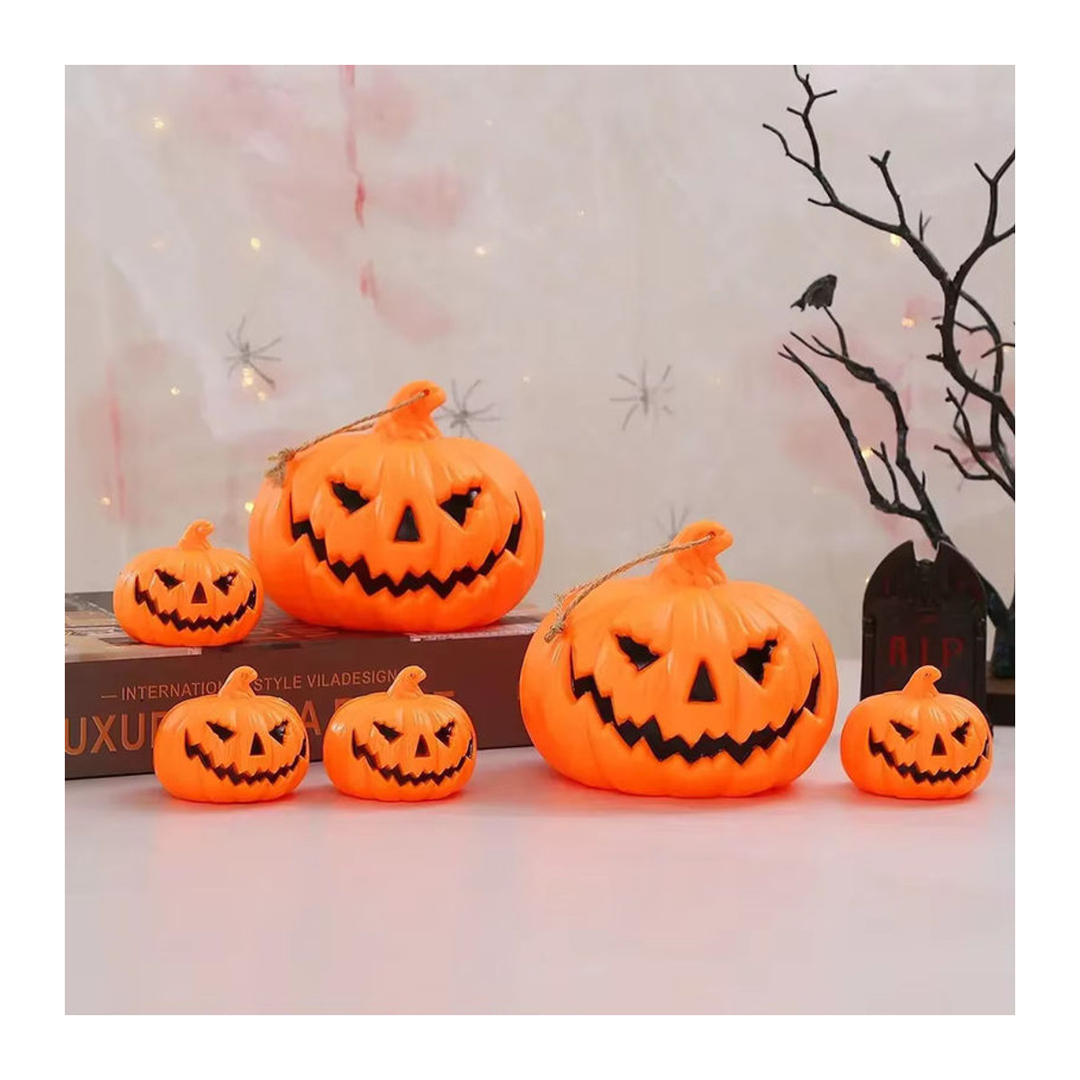 Orangefarbene Halloween LED-Kerzenlampe als atmosphärische Dekoration und Party-Zubehör für Spukhaus-Horror-Szenarien und Outdoor-Laternen-Requisiten - Bild 4