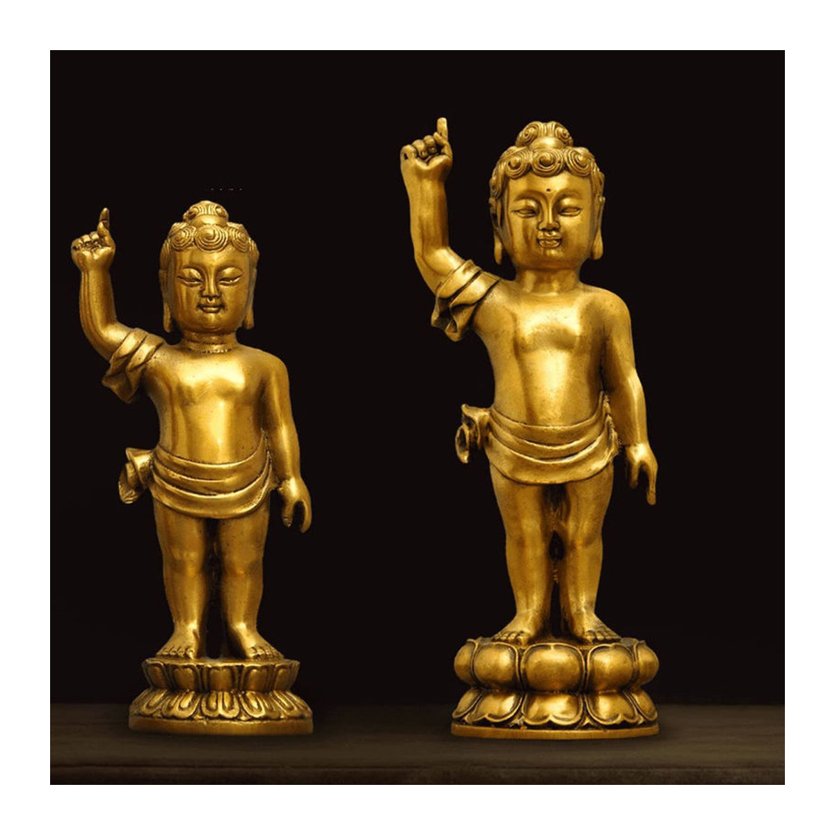 Orientalische Buddha Statue aus Messing in Gold, stehendes Buddha-Dekorationsmodell - Bild 6